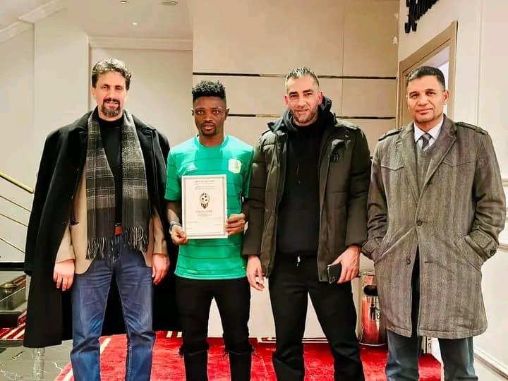 Libyan Club Al Anwar officially sign Paul Acquah